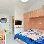 Ferienwohnung Fuer 2 Personen Ca 20 Qm In Pula, Istrien Istrische Riviera